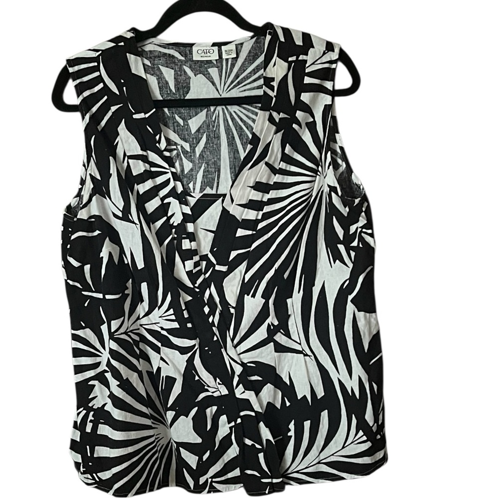 Cato 2 Piece Tropical Leaf Pattern Sleeveless Top… - image 2